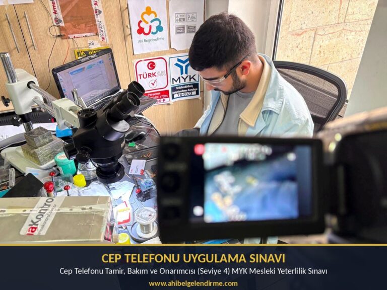 Cep Telefonu Tamir, Bakım ve Onarımcısı Seviye 4 MYK Belgesi Nasıl Alınır?